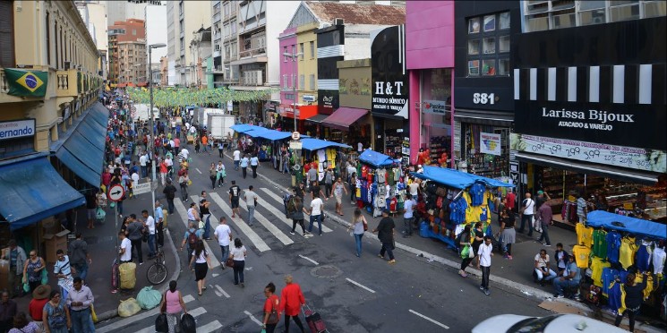 Custo de vida dos paulistanos fica estável em agosto 
