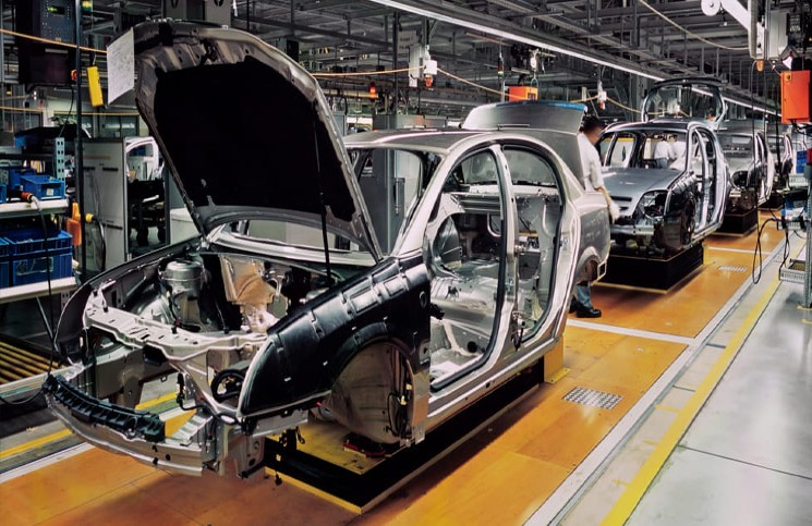 Veja como é calculado o desconto para carro popular anunciado pelo governo 