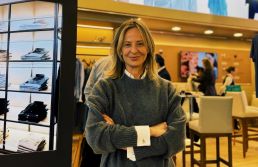 A estratégia da Dudalina para voltar ao protagonismo do varejo de moda