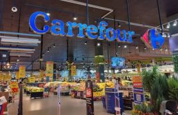 Carrefour fica no topo do ranking como a rede que mais fatura no país