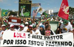 Nos corredores de Brasília | Para Lula, tarifaço não é problema; seu medo é de tratoraço 